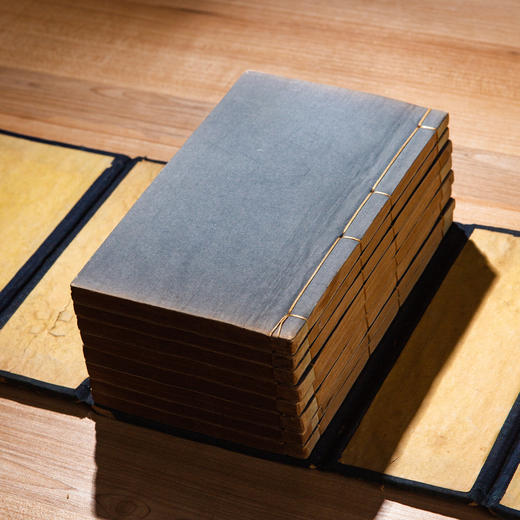 清末民国西泠印社钤印本《缶庐印谱》（郑珉中藏本，一函八册） 商品图1