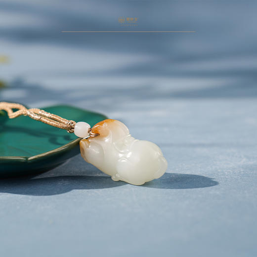 「年礼优选」【赤云】糖羊脂白玉马挂件 商品图4