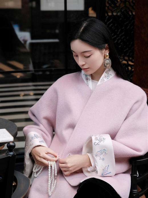 盛唐牡丹盛奢系列 | 葫芦纹福禄纹打籽绣羊毛偏襟大衣 商品图5