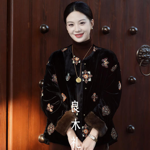 【预售7天】良木礼水貂鹅绒服（D251103460F） 商品图2