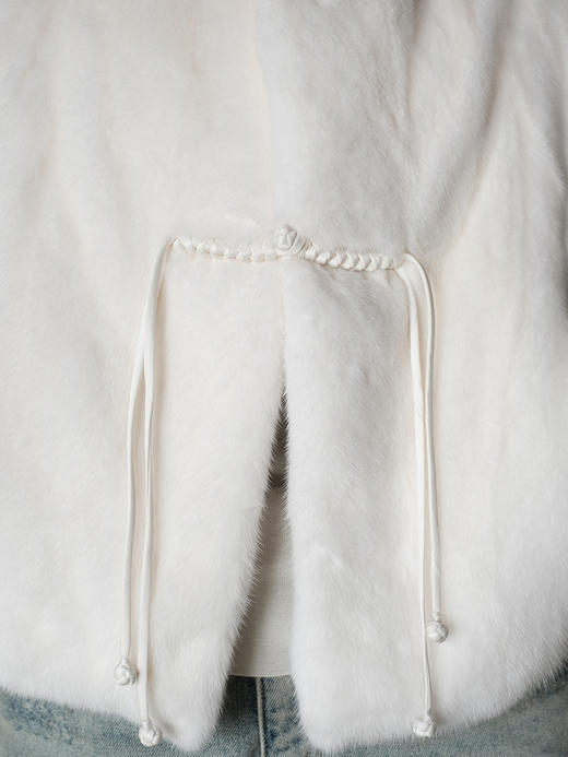 盛唐婧 | 水貂毛流苏扣皮草马甲 商品图1