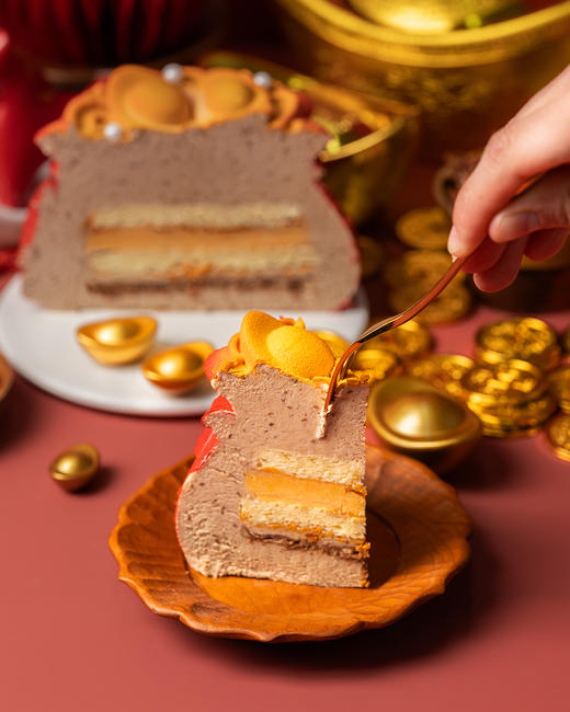 金福满袋-碧根果巧克力流心奶黄慕斯生日蛋糕（1.6磅） 商品图3