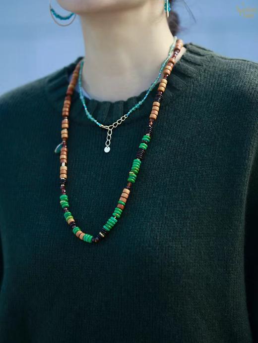 SpoiledBrat Jewelry绿松石 石榴石和檀香木的长链/多层手链 商品图1