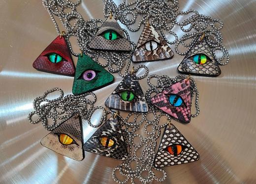 锦江丨半没皮具丨手工眼睛吊坠 商品图0