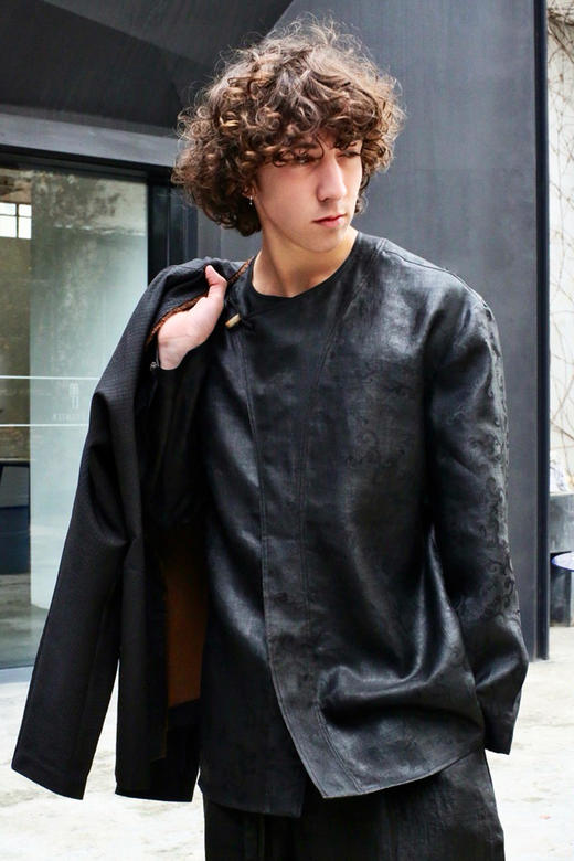 盛唐牡丹 | 缠枝纹香云纱男士偏襟外套 商品图0