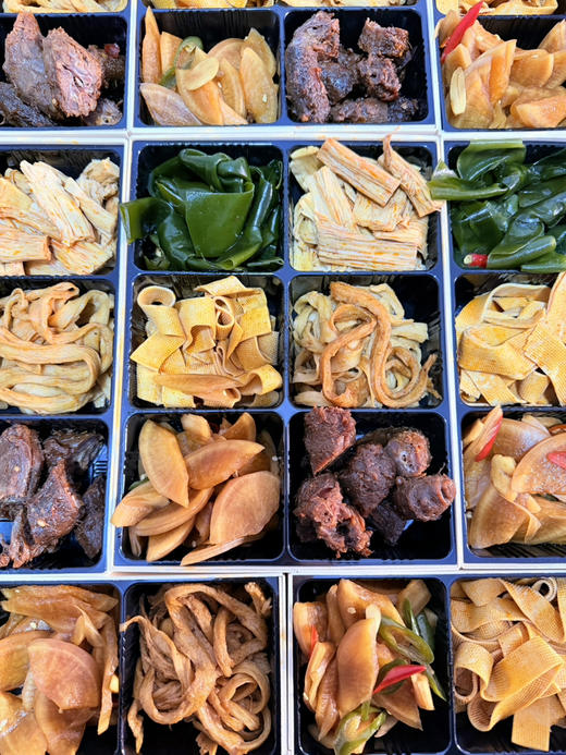 【卤味六拼】 鸭脖+腐竹+海带节+豆皮+白萝卜+面筋 商品图3