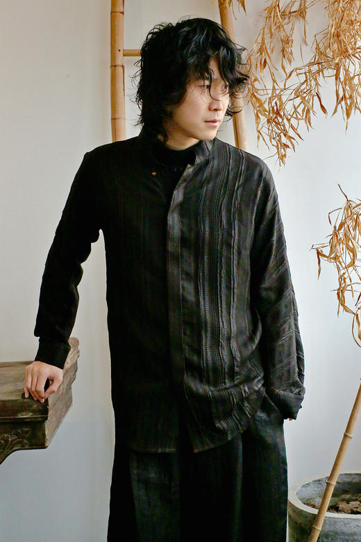 盛唐牡丹 | 鱼鳞纹香云纱男士衬衫 商品图0