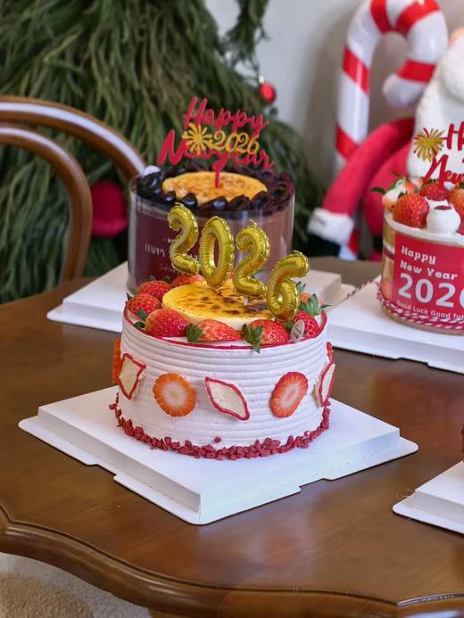 生日蛋糕——草莓奶皮子蛋糕（31、1日默认含2026插件，其他日期需要需备注） 商品图0