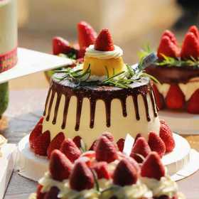 【轻甜蛋糕】草莓焦糖布蕾