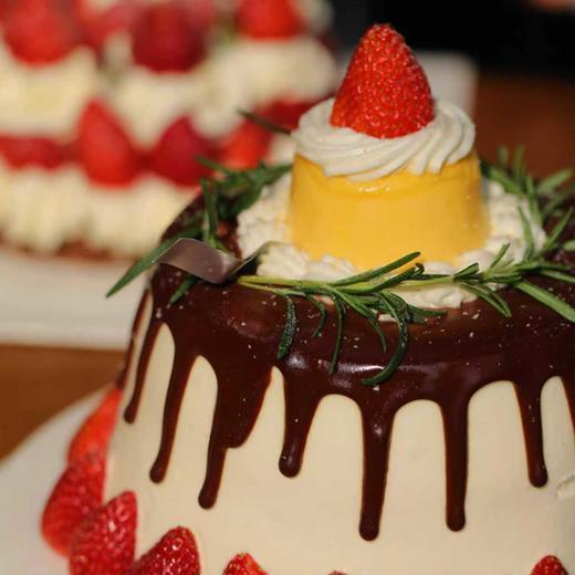 【轻甜蛋糕】草莓焦糖布蕾 商品图1