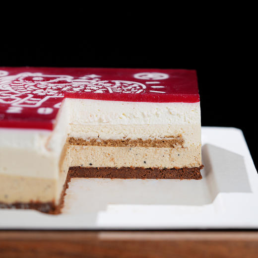 马年  黑松露慕斯蛋糕 巧克力榛子脆皮 商品图3