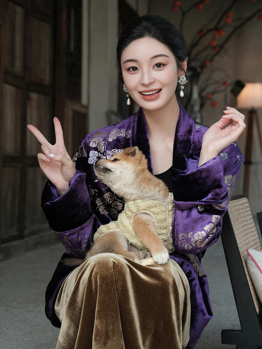 盛唐牡丹| 凝夜紫丝绒烫银棉外套 商品图7