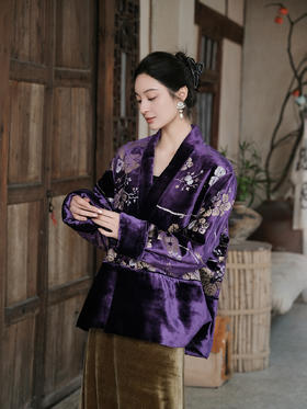 盛唐牡丹| 凝夜紫丝绒烫银棉外套