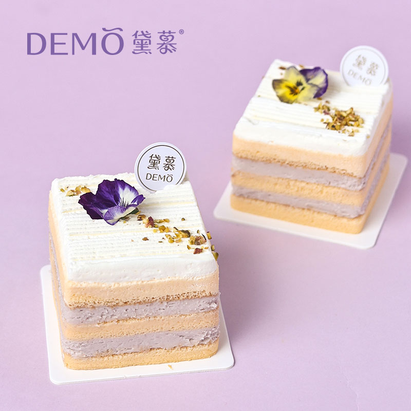 芋泥小方·荔浦香芋奶油西点丨Lipu taro cream cake.
