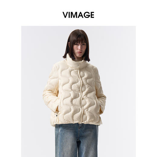 VIMAGE纬漫纪经典时尚冬季新款短羽绒服V2411101 商品图3