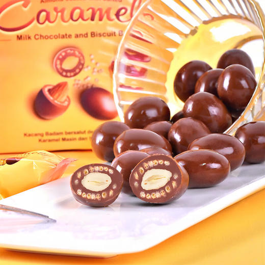 倍乐思扁桃仁夹心饼干粒咸焦糖牛奶巧克力60g/044769 商品图1