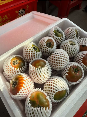 刘飞草莓柿子一箱