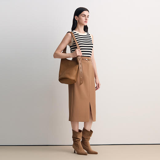 EITIE爱特爱2026春季新款时尚高腰百搭直筒显瘦半身裙8506203 商品图1