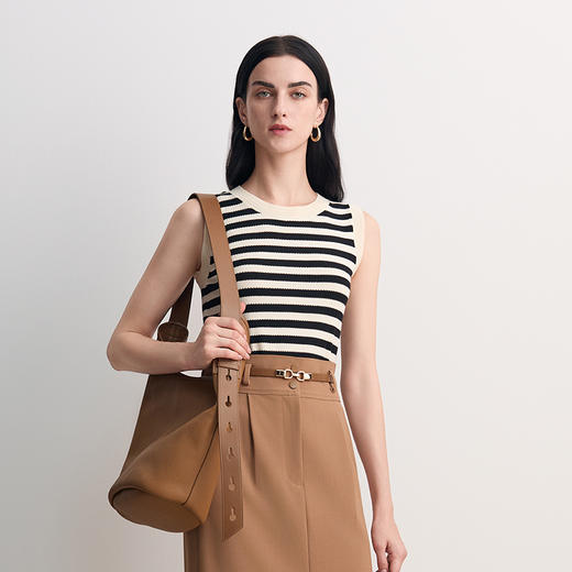 EITIE爱特爱2026春季新款时尚修身显瘦条纹背心针织衫8501213 商品图2