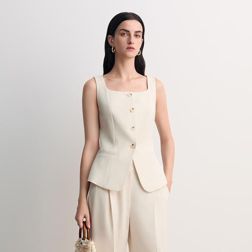 EITIE爱特爱显瘦简约时尚通勤收腰无袖西装马甲上衣2026春季新款8503206 商品图2