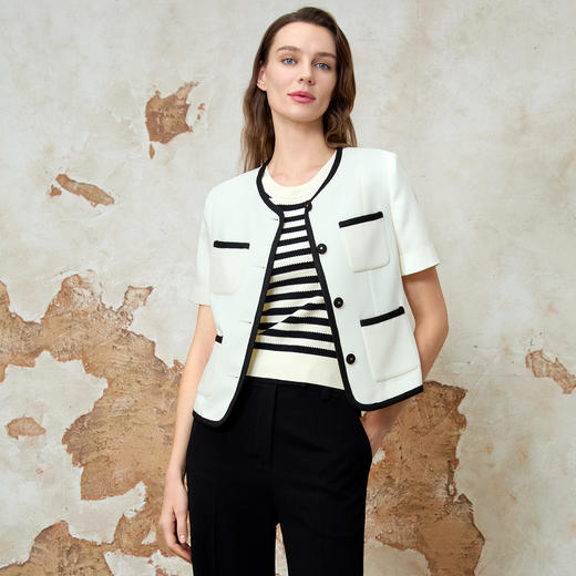 EITIE爱特爱气质圆领小香风撞色短款百搭短袖开衫外套春新款8103809 商品图2