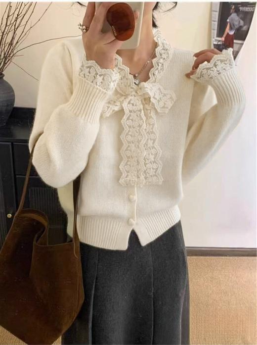 清了！清！不支持退货【自营】跨年福利-【超美毛衣】蕾丝款～Z093韩系丝绒爱心纽扣蕾丝结开衫毛衣-喜出 商品图0
