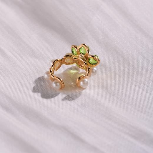 北京仓｜Gripoix Paris-Pearls and Flower-经典绿 花朵 琉璃 耳廓夹［法国设计师］ 商品图5