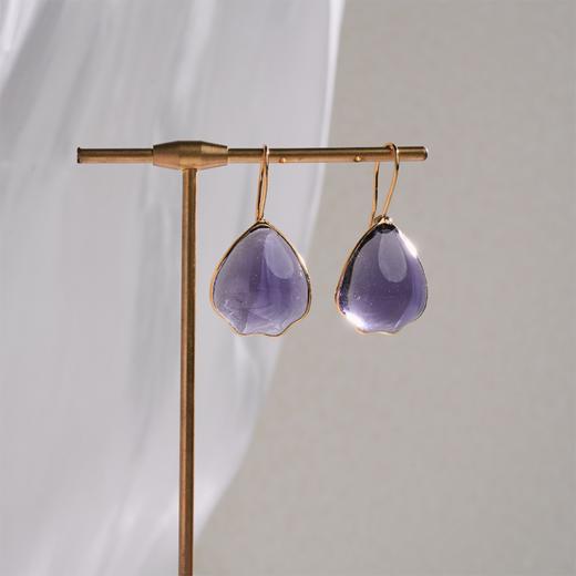 订购5个月到｜Gripoix Paris-Pop Glamour-透光紫 花瓣 琉璃 耳环［法国设计师］ 商品图1