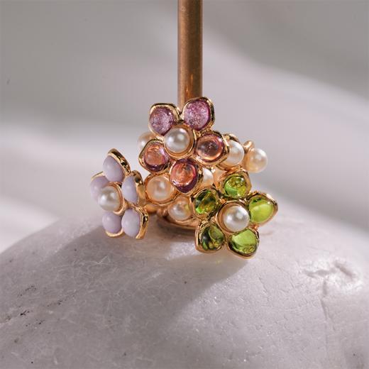 北京仓｜Gripoix Paris-Pearls and Flower-流光红 花朵 琉璃 耳廓夹［法国设计师］ 商品图6