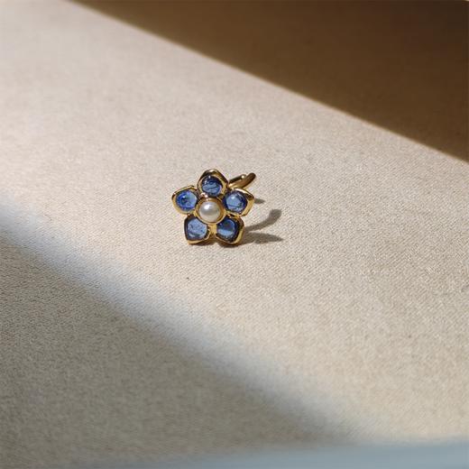 北京仓｜Gripoix Paris-Flower-透蓝托帕色 花朵 琉璃 耳廓夹［法国设计师］ 商品图2
