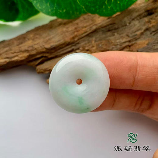 派瑞翡翠 翡翠挂件 糯种 飘翠 商品图2