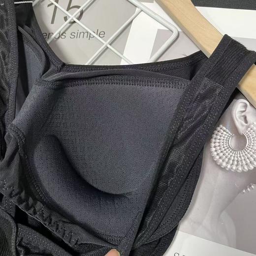 【超暖美背】有胸垫～（乳胶胸垫）内里毛圈 V领螺纹棉修身美背-喜出 商品图3