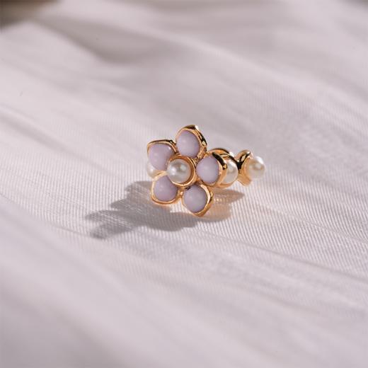 北京仓｜Gripoix Paris-Pearls and Flower-凝白 花朵 琉璃 耳廓夹［法国设计师］ 商品图1