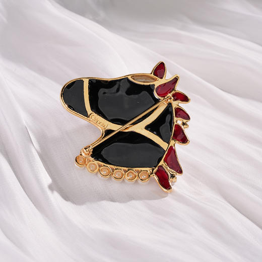 订购4个月到｜Gripoix Paris-royal horse-一匹黑马 深墨 小萌马 胸针［法国设计师］ 商品图2