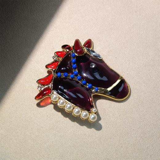 北京仓｜Gripoix Paris-blood horse with-大红大紫 紫渊 小萌马 胸针［法国设计师］ 商品图6