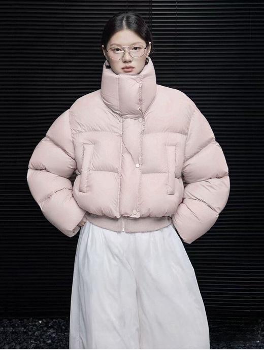 女王节抢购价-不参与退【自营】磁吸扣短款厚款面包服泡芙螺纹下摆棉服-喜出 商品图3