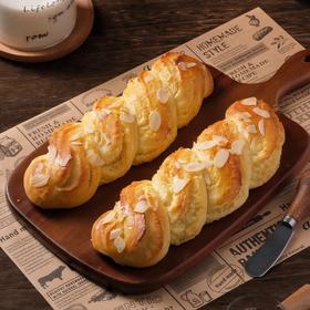 【提前预定】奶香椰蓉面包