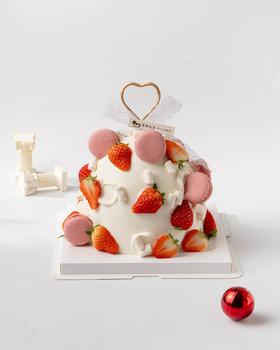 草莓马卡龙（百分百进口动物奶油）