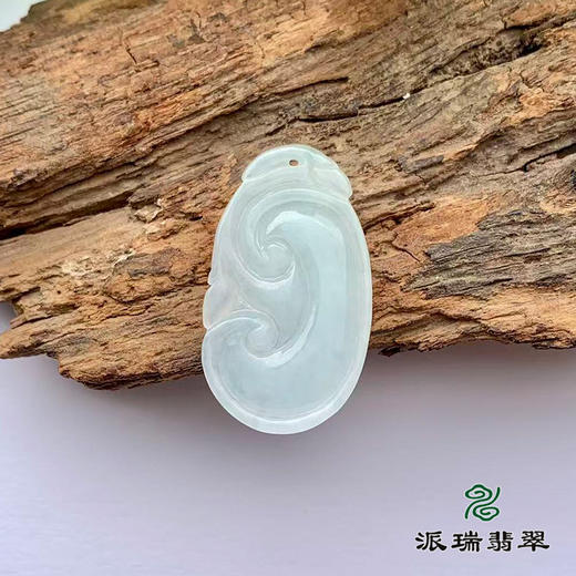 派瑞翡翠 翡翠挂件 糯种 浅绿 商品图2