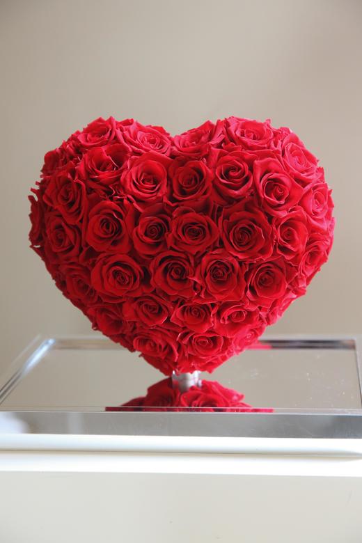 你是我的唯一悬浮心永生花礼盒红色款 商品图0