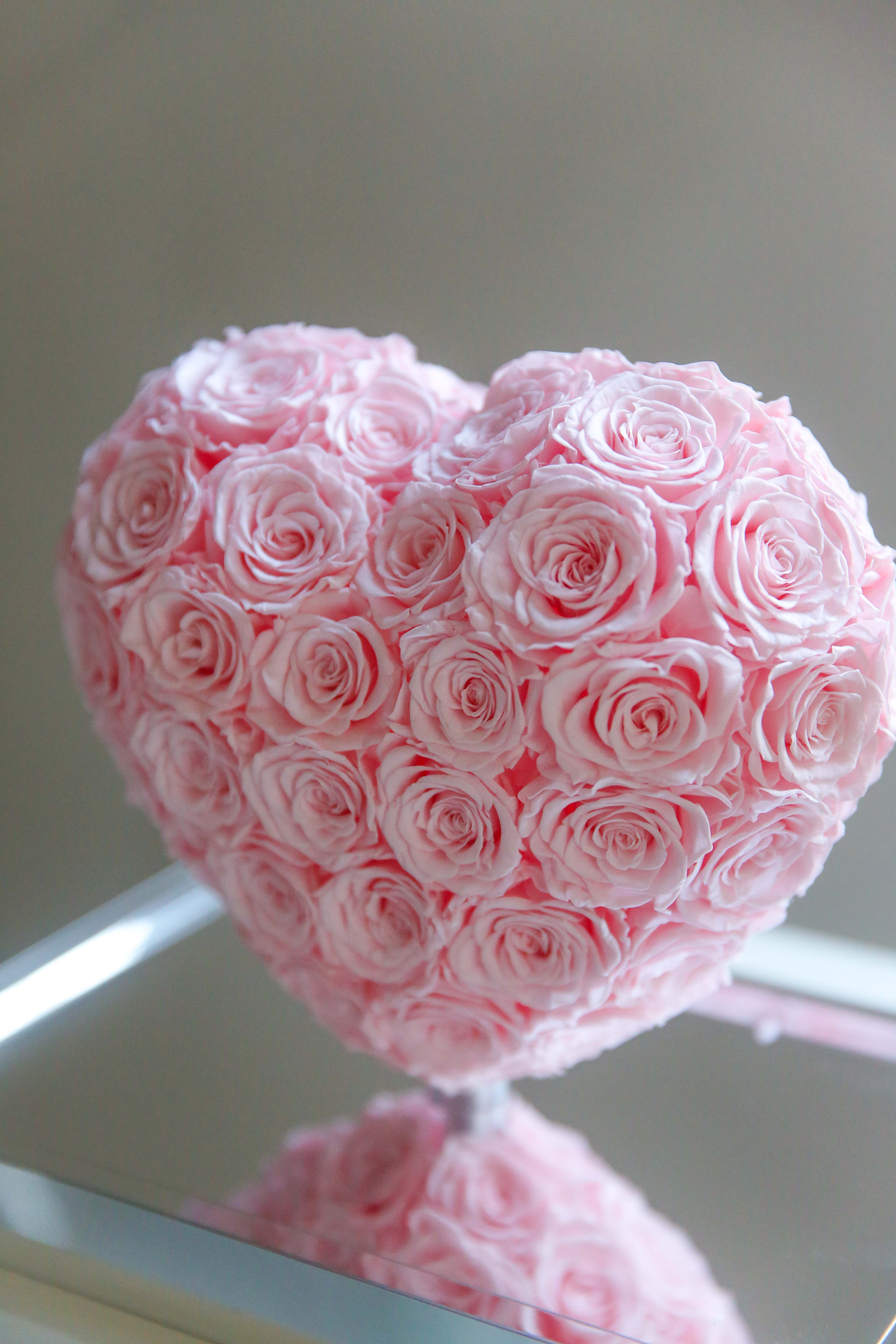 你是我的唯一悬浮心永生花礼盒粉色款