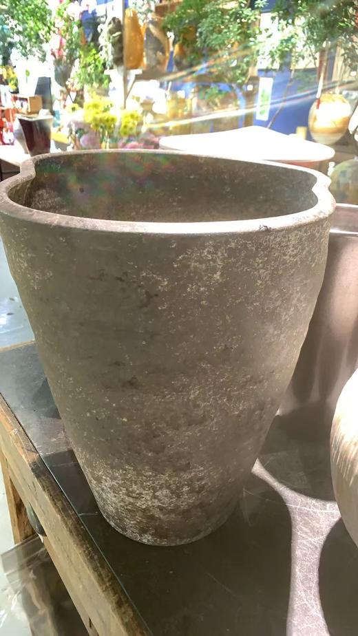 景德镇灰黑色手工盆 商品图0