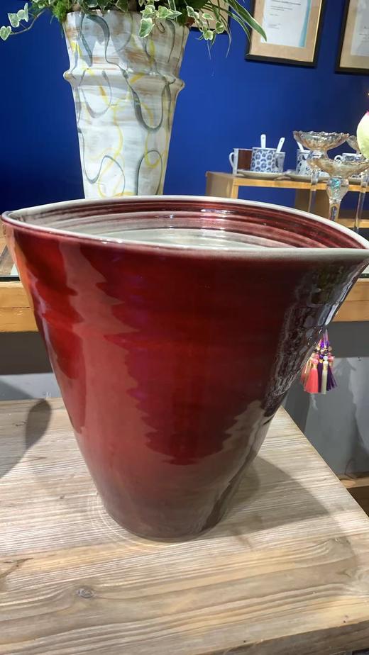 棕红色手工花盆 商品图0