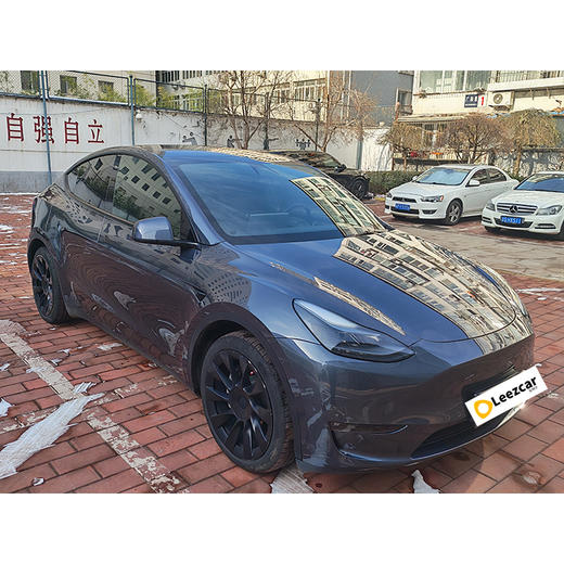 特斯拉 Model Y 标准续航后驱版【长租-北京】 商品图2