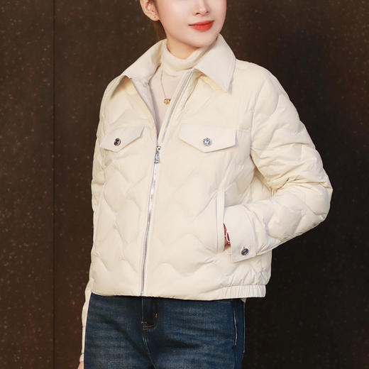 【特价不退换】【部分现货】良木礼翻领短款鹅绒服（2601） 商品图6