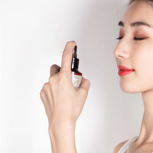 正安 草本奢护脸部保养组合 以油养肤抚肤人参入方自然芳香 轻熟龄皮肤皱纹细纹干燥敏感女性礼物 中式护肤品 面部精华油30ml+橙花纯露100ml 商品图3