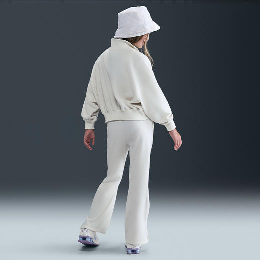 Nike Sportswear 大童（女孩）长袖加绒上衣 HV0408 商品图4
