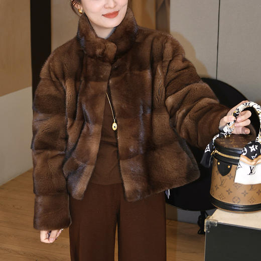 【预售7天】良木礼水貂外套(3327F) 商品图4