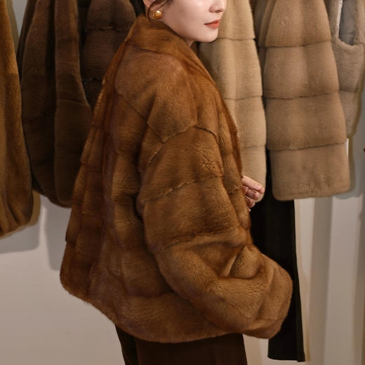 【预售7天】良木礼水貂外套（3623F） 商品图5