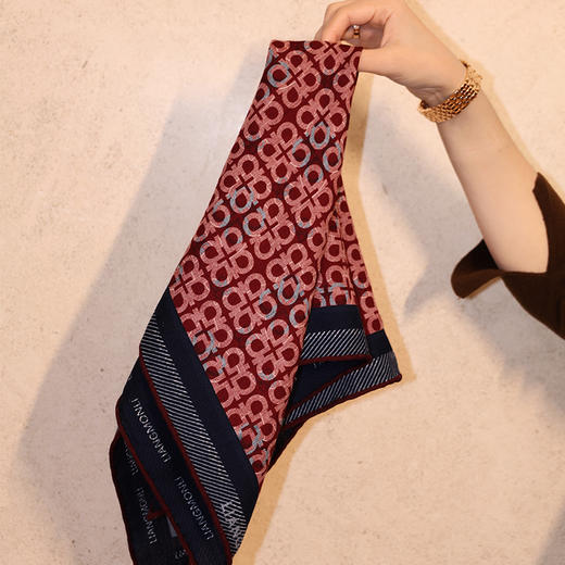 【不退不换】【预售7天】良木礼桑蚕丝羊毛方巾（1602） 商品图1